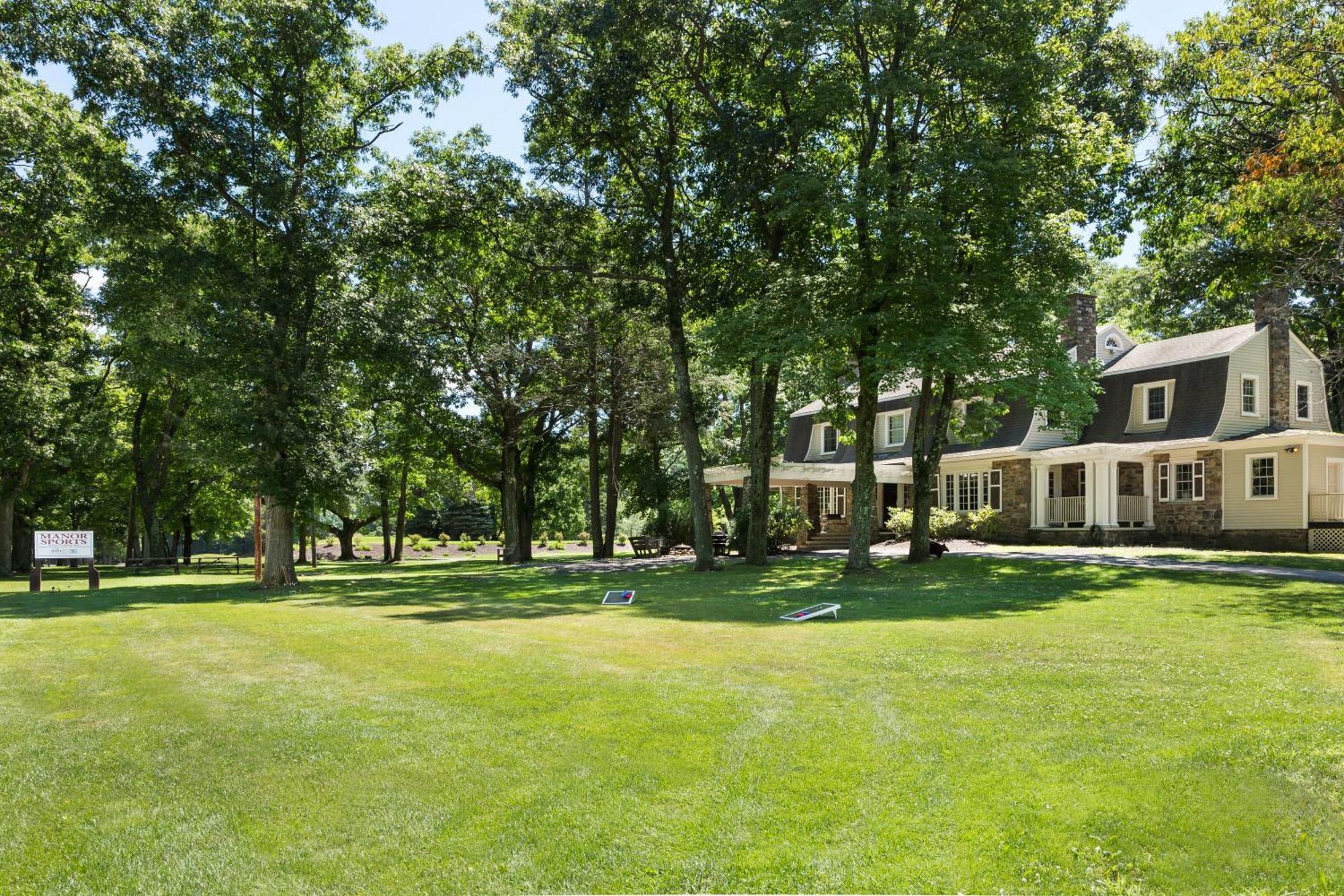 Pocono Manor Resort And Spa Εξωτερικό φωτογραφία